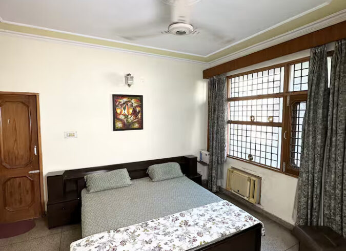 Apple Apartment